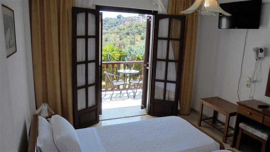 Hotel Paradise Vasilias  Bagian luar foto