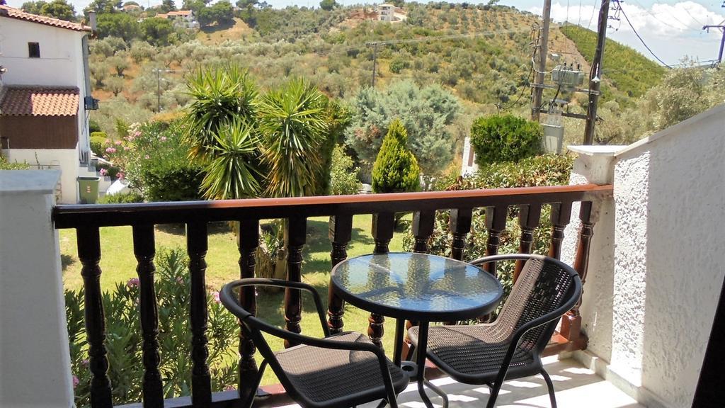 Hotel Paradise Vasilias  Bagian luar foto