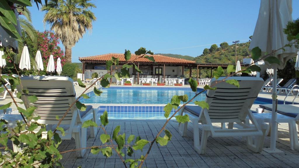 Hotel Paradise Vasilias  Bagian luar foto