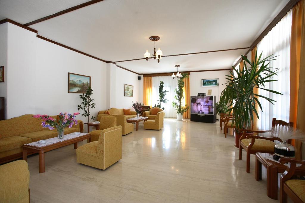Hotel Paradise Vasilias  Bagian luar foto