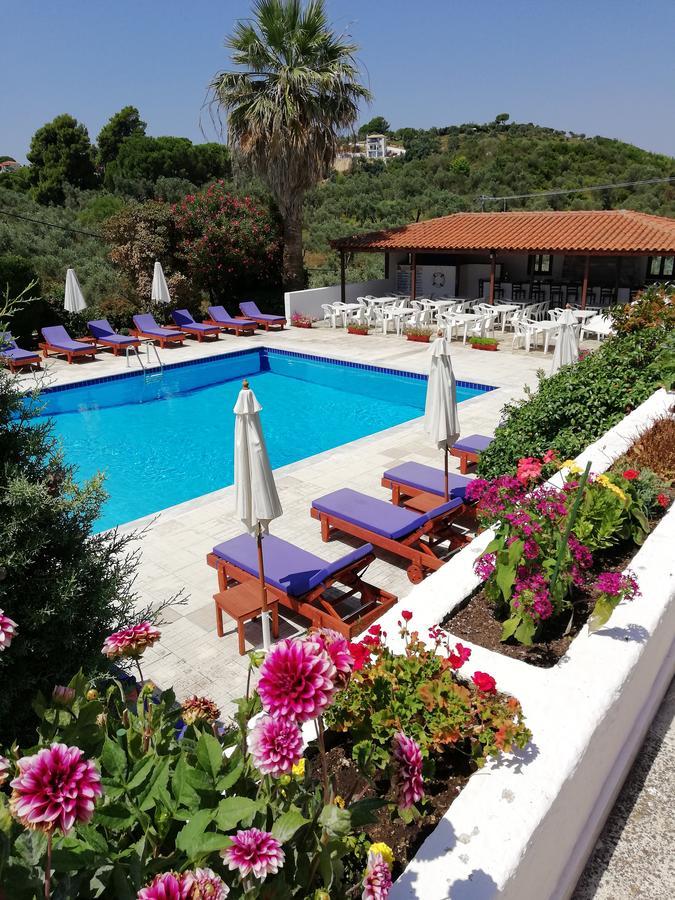 Hotel Paradise Vasilias  Bagian luar foto