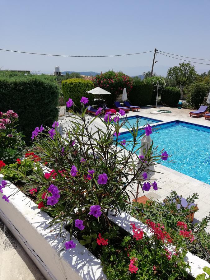 Hotel Paradise Vasilias  Bagian luar foto