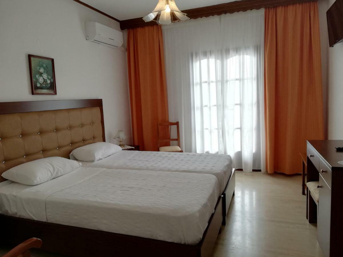 Hotel Paradise Vasilias  Bagian luar foto